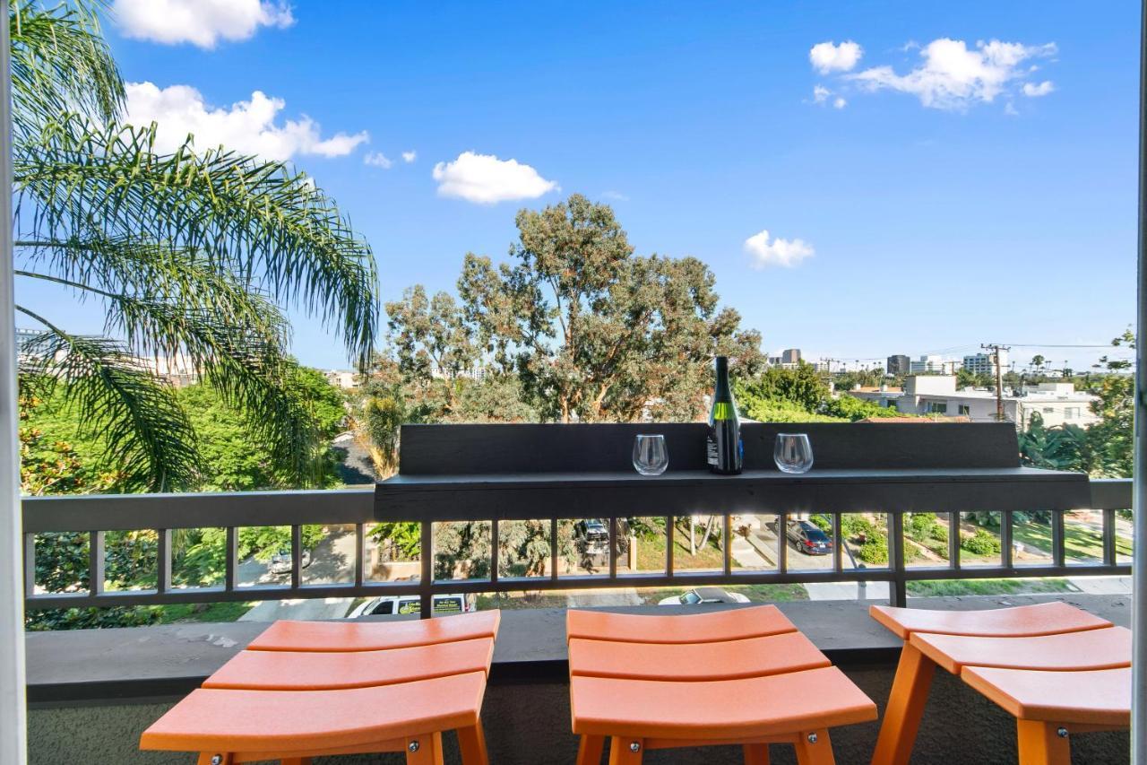 Beverly Hills 2 Bed 2 Bath Penthouse With Den And Parking 414 Los Angeles Esterno foto