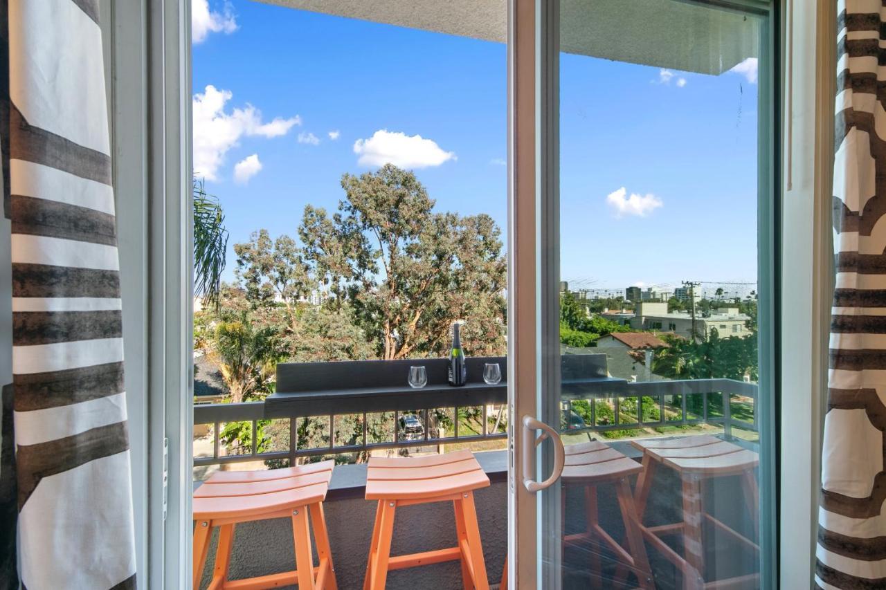 Beverly Hills 2 Bed 2 Bath Penthouse With Den And Parking 414 Los Angeles Esterno foto