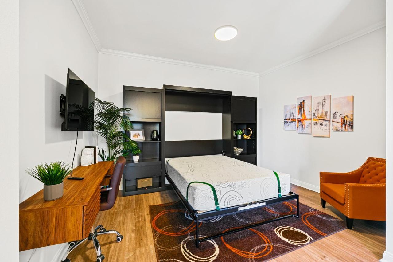 Beverly Hills 2 Bed 2 Bath Penthouse With Den And Parking 414 Los Angeles Esterno foto