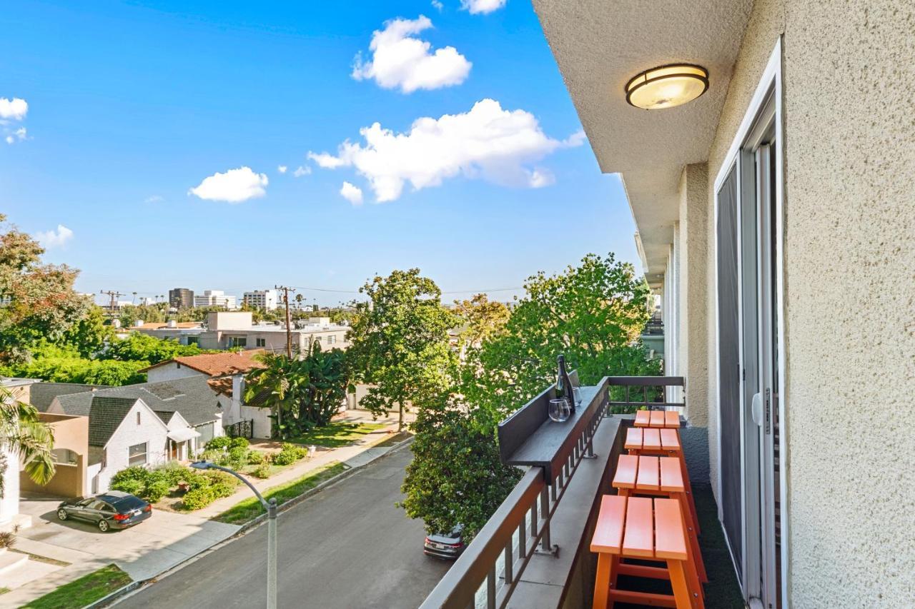 Beverly Hills 2 Bed 2 Bath Penthouse With Den And Parking 414 Los Angeles Esterno foto