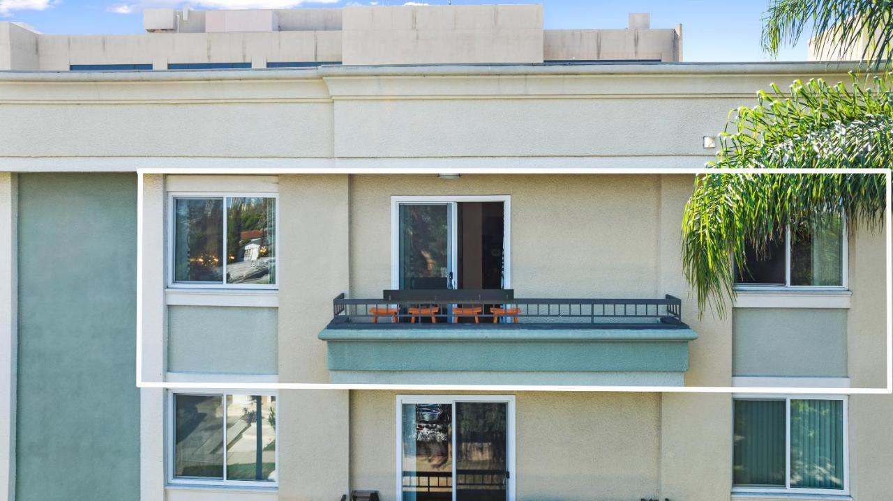 Beverly Hills 2 Bed 2 Bath Penthouse With Den And Parking 414 Los Angeles Esterno foto